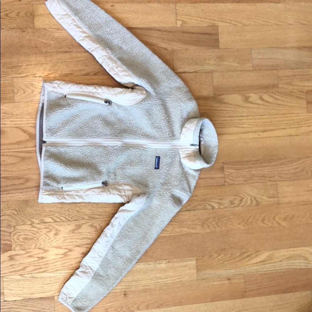 Patagonia woman’s retro synchilla jacket in cream